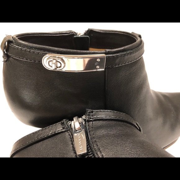 COACH ‘Yalena’ Black Leather Bootie Size 7.5 B - Picture 8 of 8
